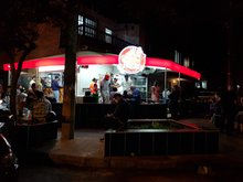 Los Perritos | Perros Calientes y Hamburguesas Sede Laureles 73