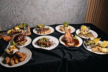 MAKARIOS Parrilla Bar