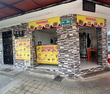 Mandingas Salchipapas