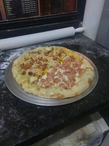 Mega Luigi Pizzas