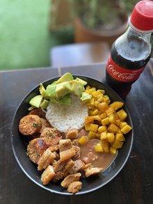 Meraki -Cafe & Bar
