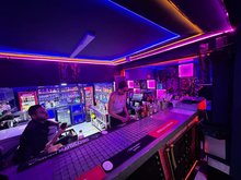 Moon Bar