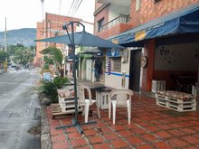 Mr's Coffee Shop