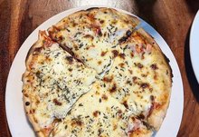Panaderia Pizzeria El Buen Sabor