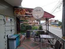 Panadería y cafetería Santa Marta (Manrique)