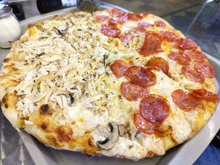Pimientos Pizzería