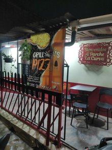 Pizzería grills