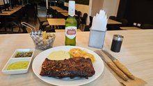 Por La Ruta Parrilla