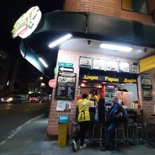 PUES AREPAS SABANETA