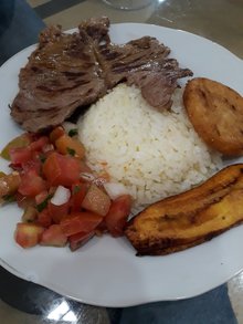 Restaurant Sazón Tamari