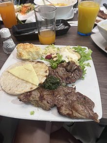Restaurante El Mompy