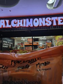 SALCHIMONSTER MEDELLIN LAURELES - SALCHIPAPERIA