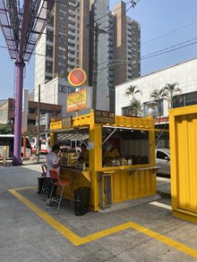San Joselito Empanadas & Palitos Av Colombia