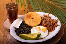 Sazón Venezolano Restaurante