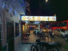 Shalom, Cafe & Restaurante