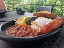 Super Chuzo Paisa a la Brasa