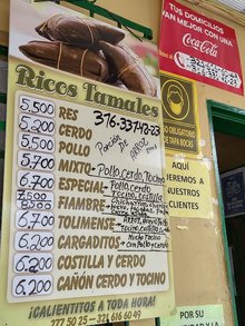 Tamales y Ropa