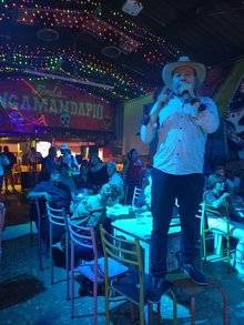 Tangamandapio fonda