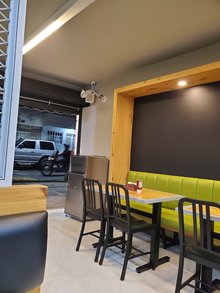 Tasty's Burgers