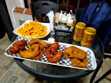 The Best Wings las mejores alitas de medallo