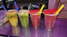 TROPICAL HOUSE LICORS STORE