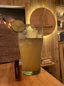 Vicky Bar