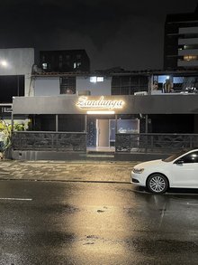 ZANDUNGA SALSA BAR